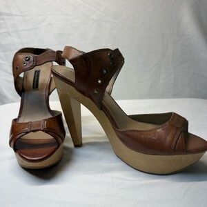 Calvin Klein Jeans Sally Studded Brown Leather Platform Heels Sandals Size 8.5